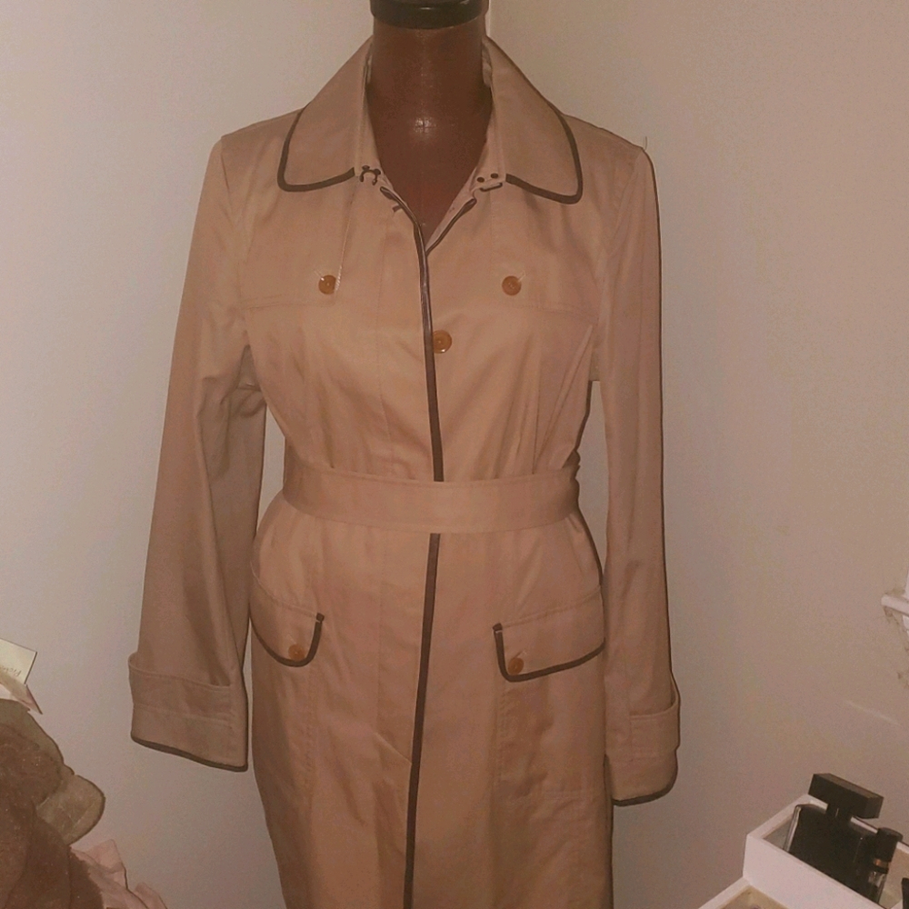 Banana Republic Trench Coat Size L